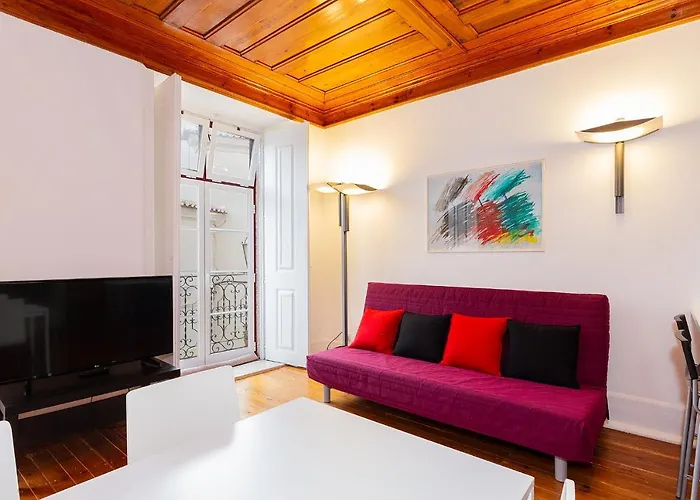 Alfama First Floor