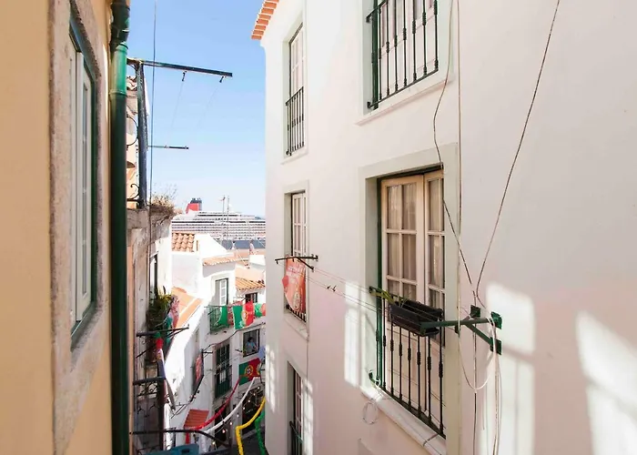 Alfama For You