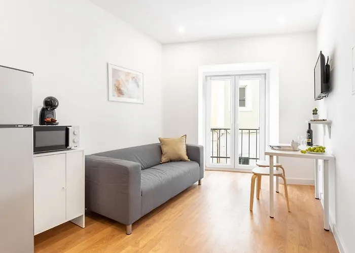 Altido Elegant Apartments Moments From Carmo Convent, In Bairro Alto