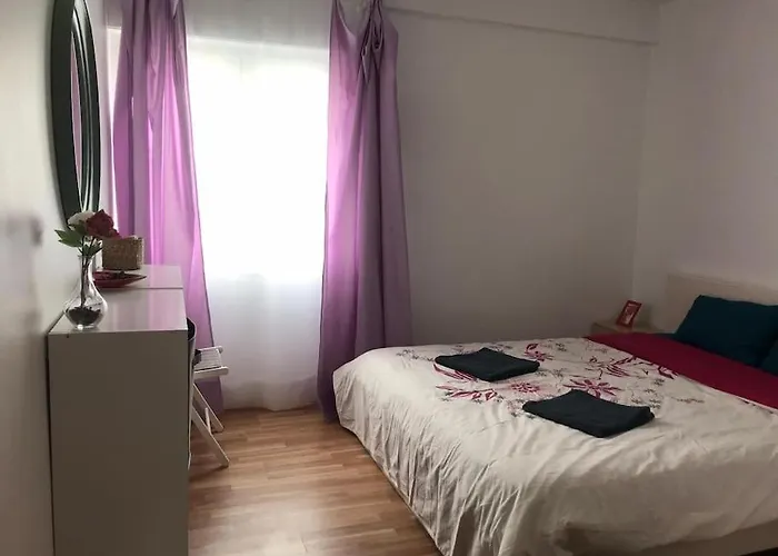 A Lovely 2 Bedroom Apartment Near Sintra