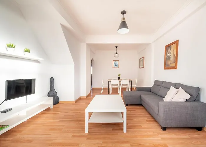 Guestready - Bright Flat Near Rio De Mouro Station