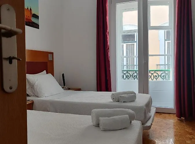 Guest House Rooms In Bairro Alto