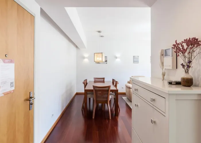 Flh Alta Lisboa Brightly Flat