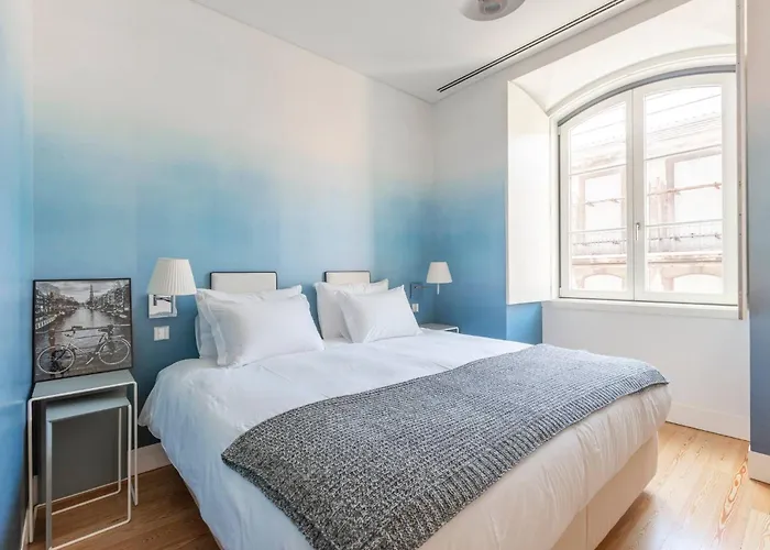 MY LX FLAT Luxury Chiado Design Apartment