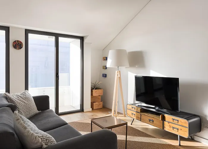 Joivy Bairro Alto 2-Br Apartment With Large Terrace
