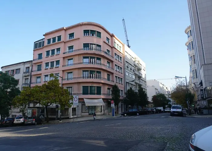 Avenida Cozy Apartment