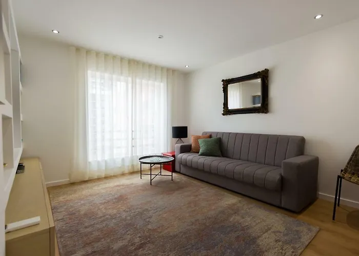 Lisbon Charming Apartment