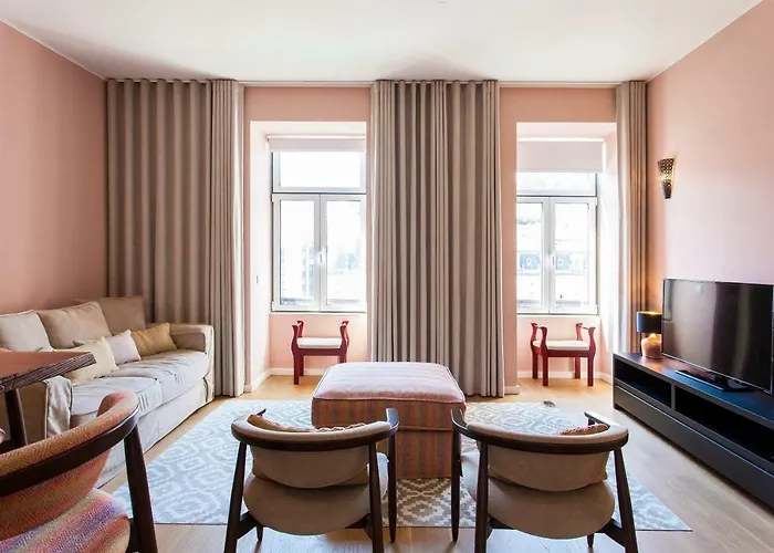 ALTIDO Sublime 2BR Apt on Restauradores Square nearby Rossio Station