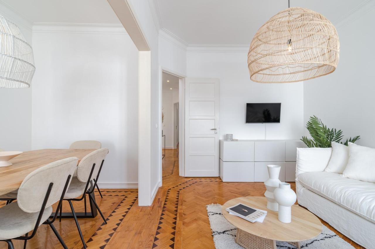 Apartamento Casa Boma - Sophisticated With Large Private Terrace - Campolide I