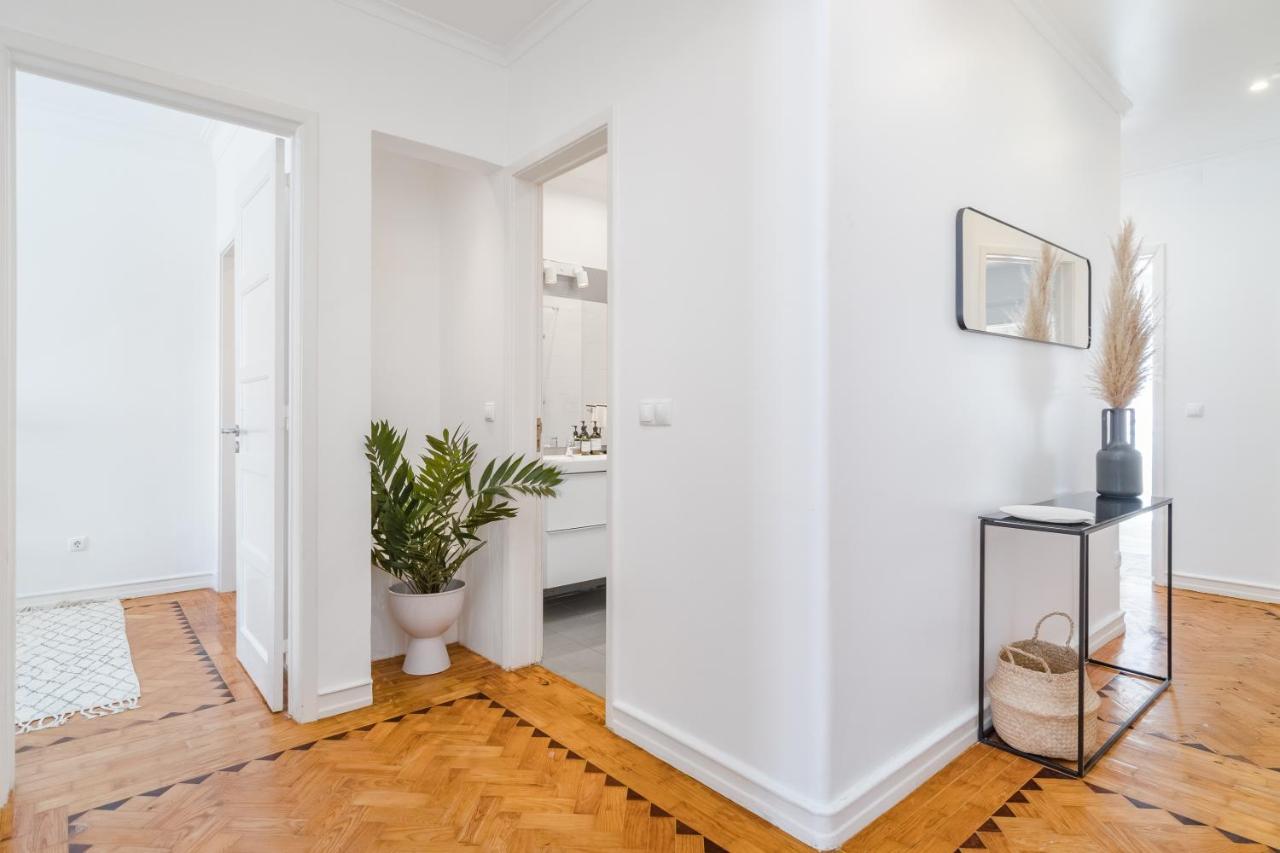 Casa Boma - Sophisticated With Large Private Terrace - Campolide I Lisboa