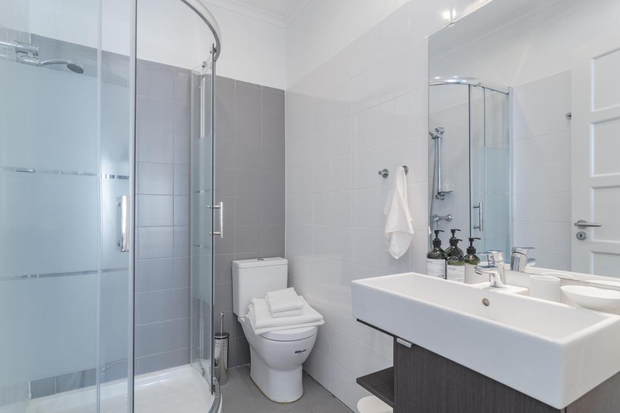Casa Boma - Sophisticated With Large Private Terrace - Campolide I Apartamento