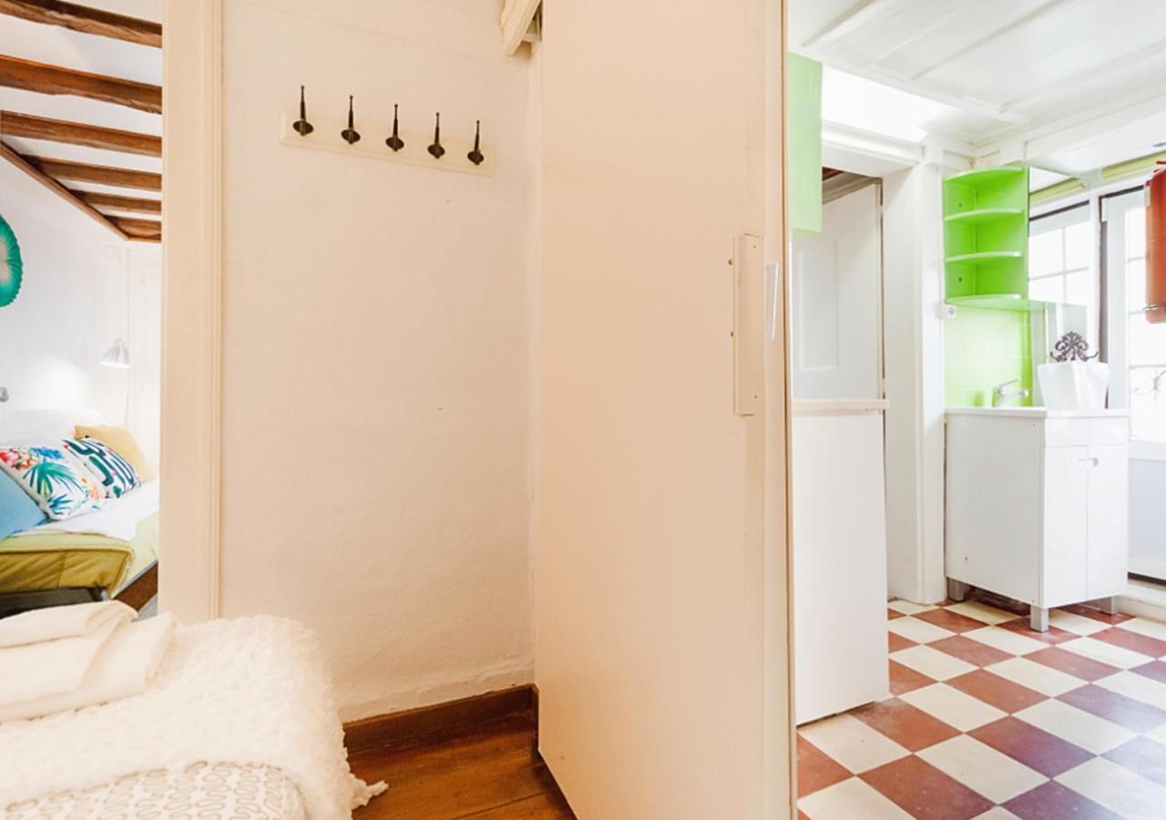 Apartamento Beco Do Melo, A Traditional Building In Alfama Lisboa