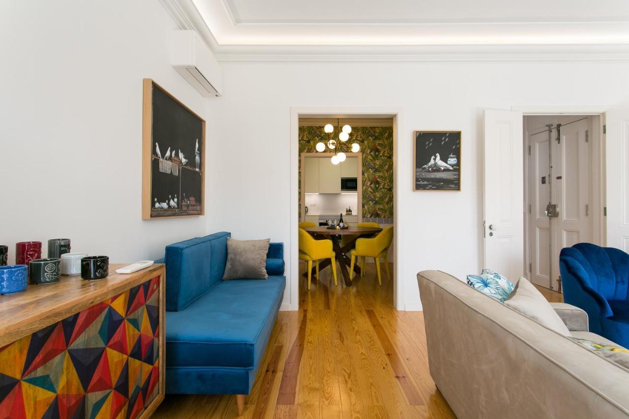 Apartamento Luxury Retreat! 2 Suites, Balcony & Views!!