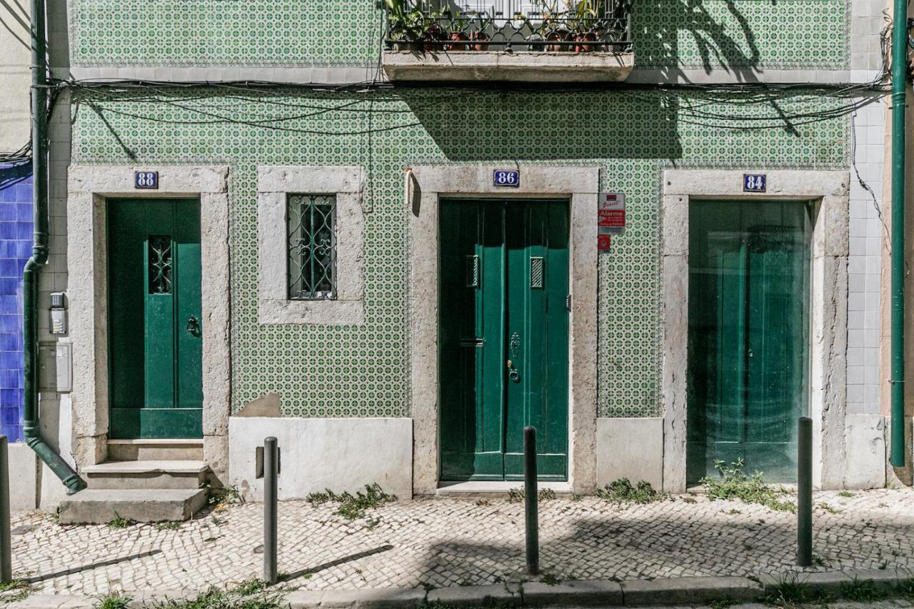 Apartamento Moderno Em Bairro Típico Lisboeta