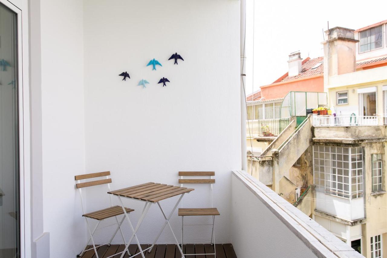 Apartamento Luxury Retreat! 2 Suites, Balcony & Views!! *