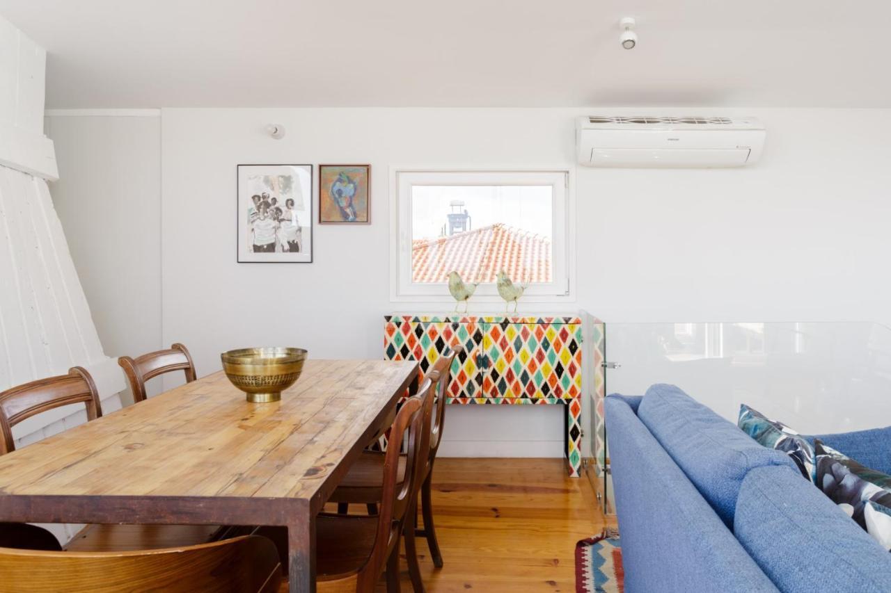 Amazing Rooftop Terrace With River And Historic View 4 Bedrooms 4 Bathrooms Ac 19th Century Building Chiado *