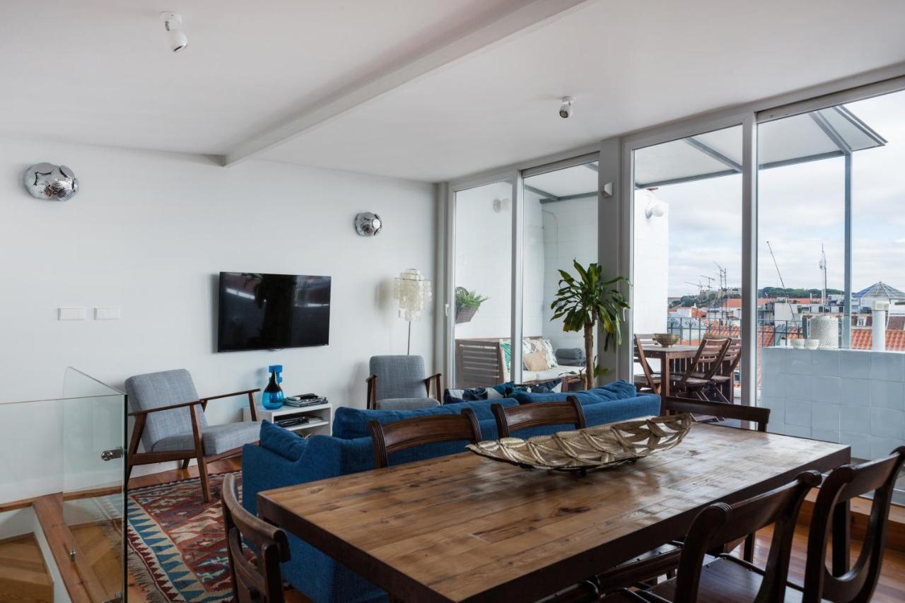 Apartamento Amazing Rooftop Terrace With River And Historic View 4 Bedrooms 4 Bathrooms Ac 19th Century Building Chiado Lisboa