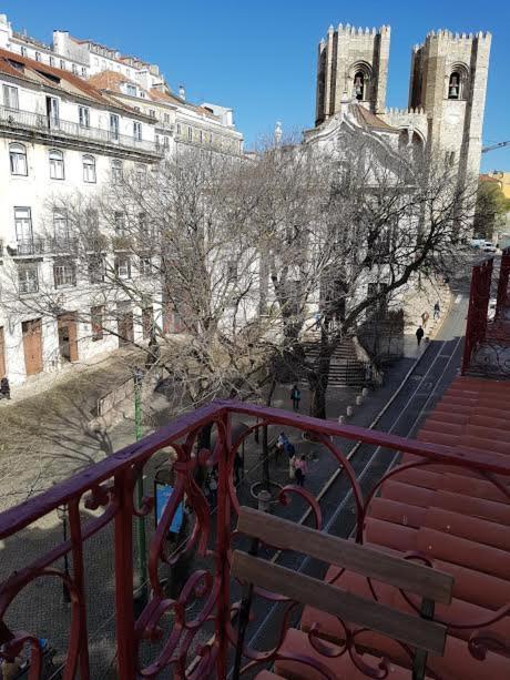 Update Urban Chic Flat In 19th Century Building 2 Bedrooms & 2 Bathrooms & Ac Alfama District *