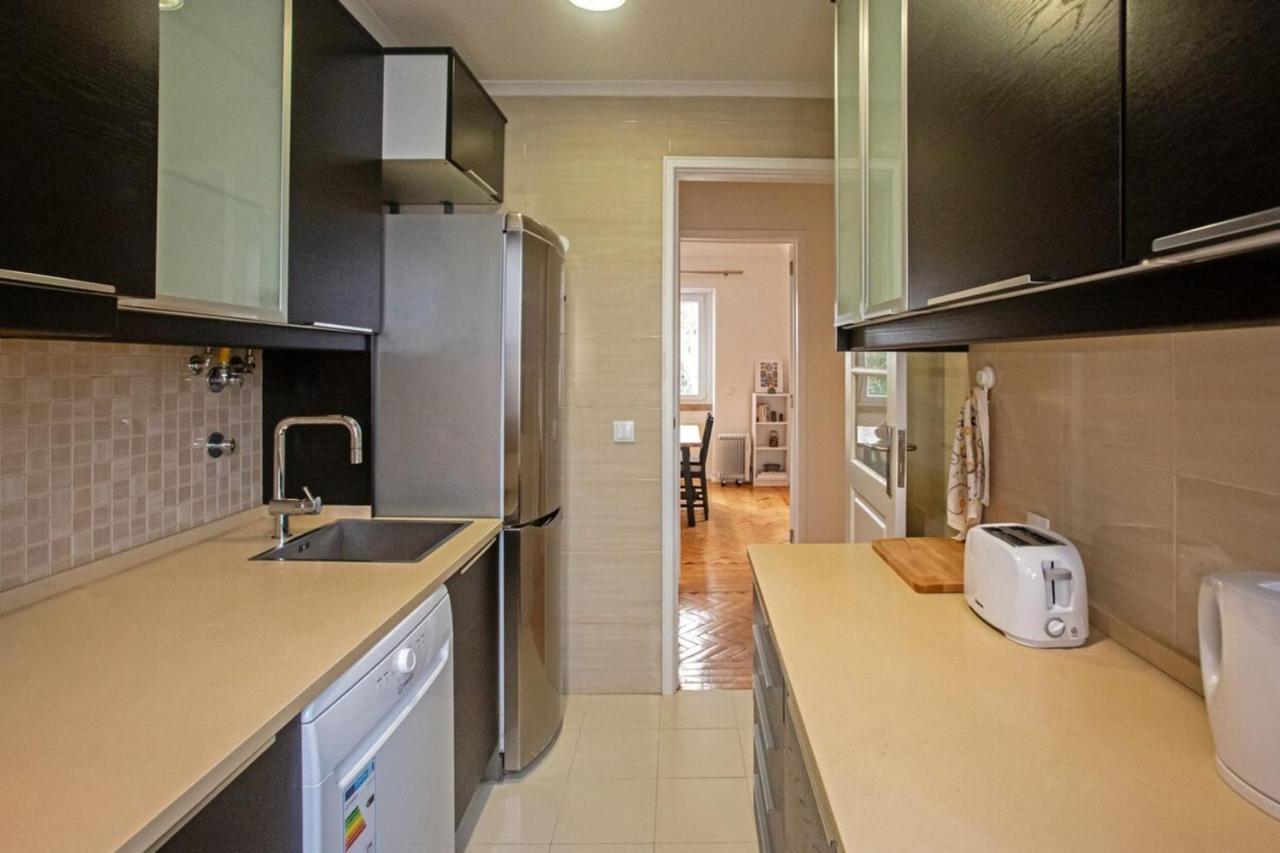Cosy 1 Bedroom In Belem *