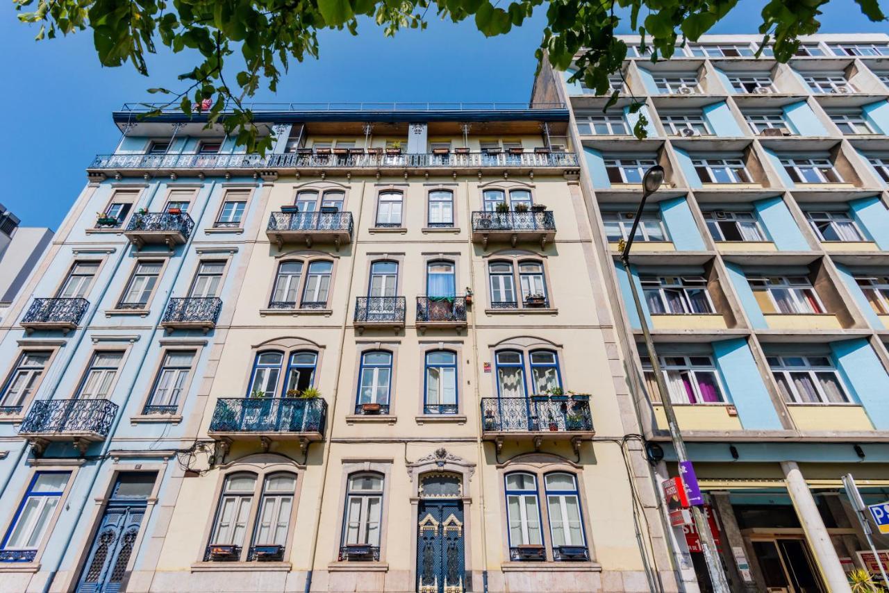 Almirante With 3 Bedrooms Apartamento