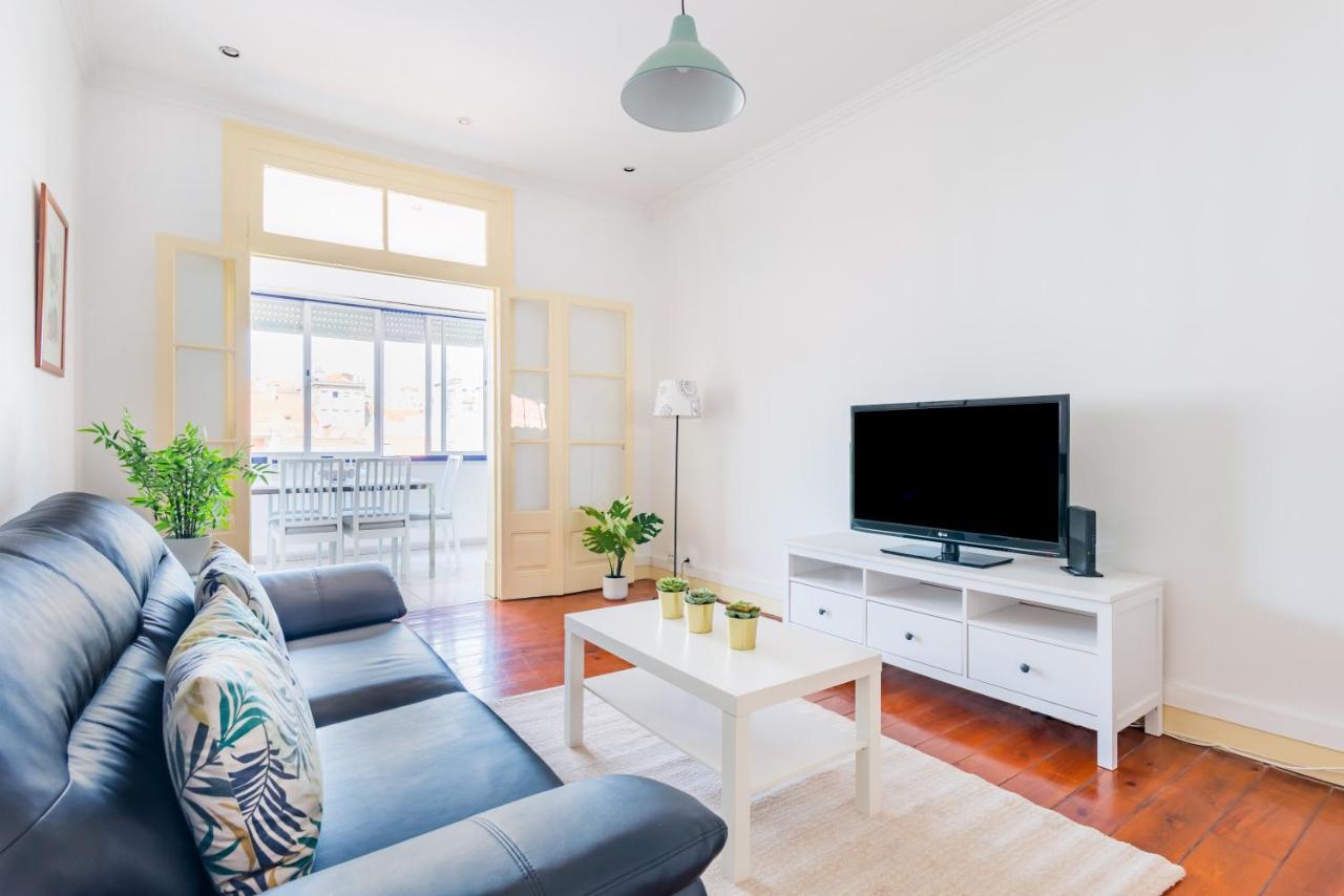 Almirante With 3 Bedrooms * Lisboa
