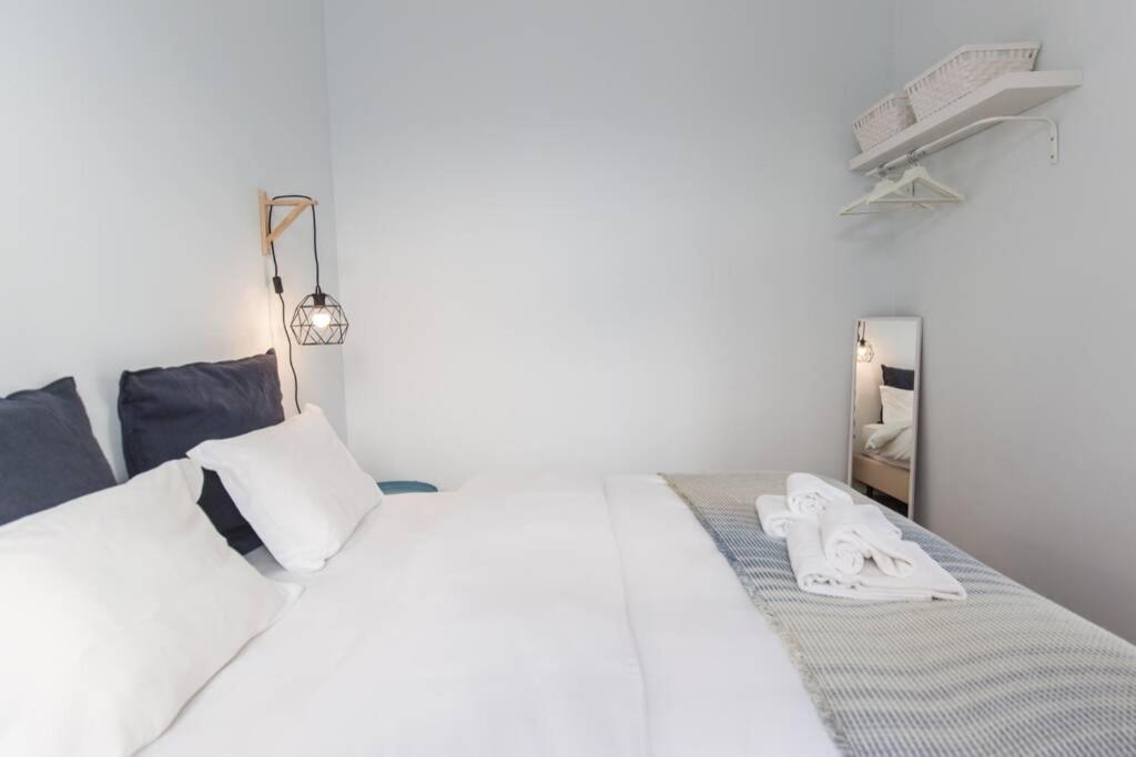 135 C - Quiet Charming Flat In Historic Alfama Near Baixa Lisboa