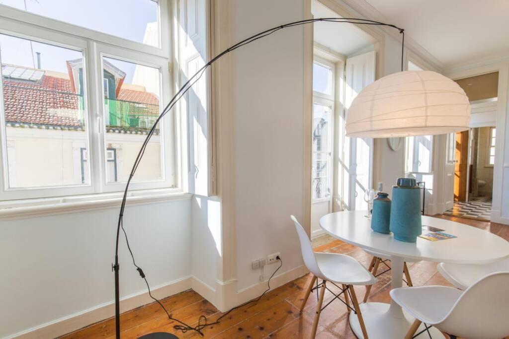 Apartamento 135 C - Quiet Charming Flat In Historic Alfama Near Baixa *