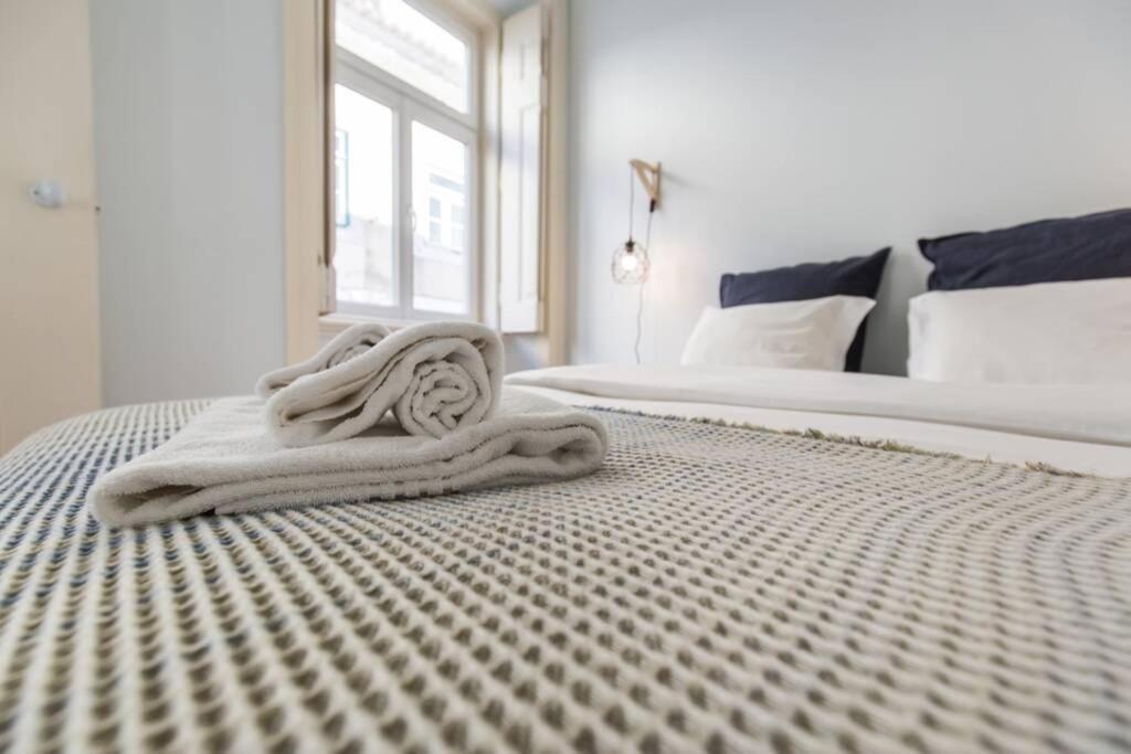 135 C - Quiet Charming Flat In Historic Alfama Near Baixa Apartamento