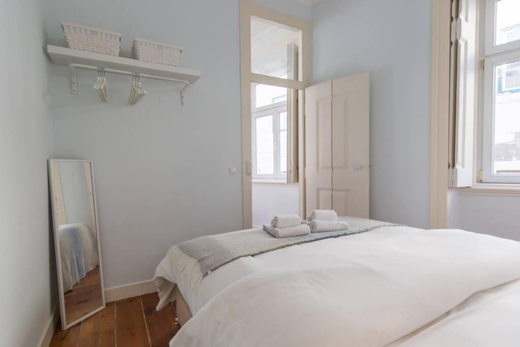 Apartamento 135 C - Quiet Charming Flat In Historic Alfama Near Baixa