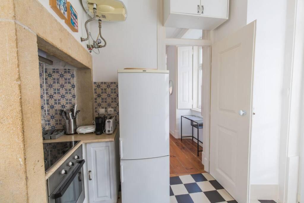 Apartamento 135 C - Quiet Charming Flat In Historic Alfama Near Baixa