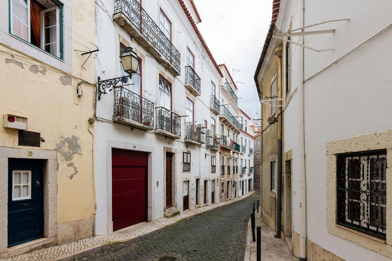 Alfama First Floor Apartamento *