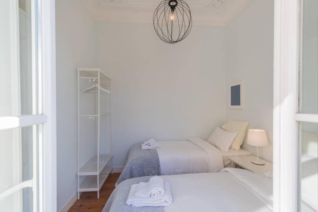 135 C - Quiet Charming Flat In Historic Alfama Near Baixa