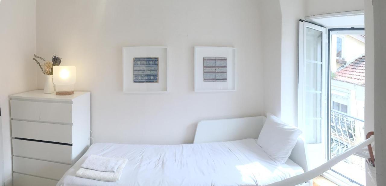 Atalaia- Ideal For Single Guest house *