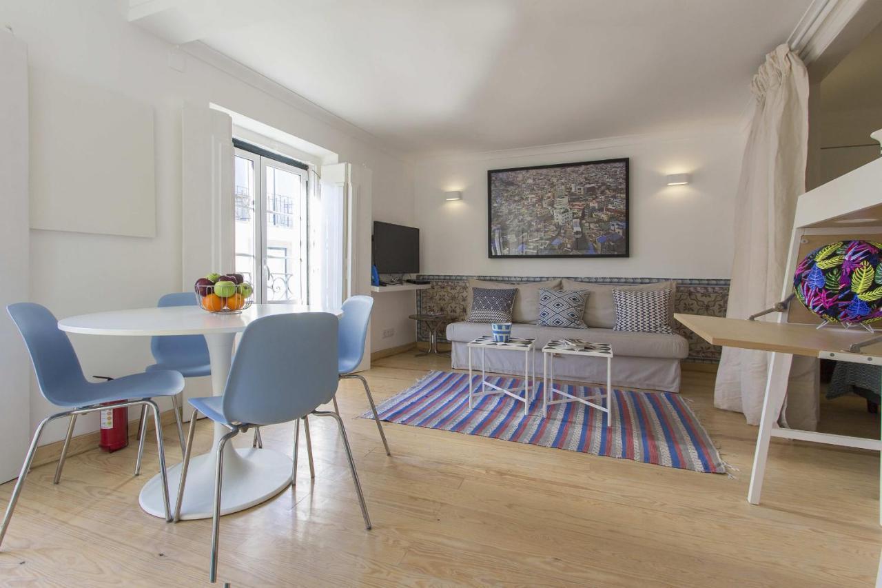 Apartment Chiado Blue By Homing