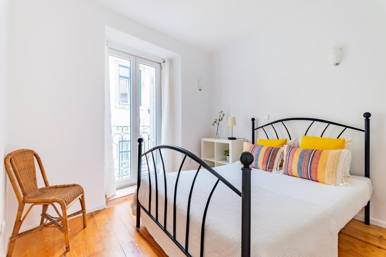 Apartamento 2br At Chiado Historical Heart Of Lisboa