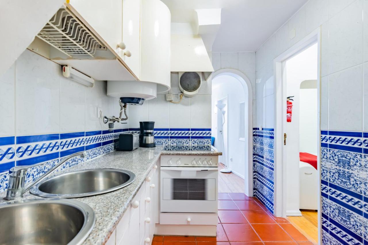Apartamento 2br At Chiado Historical Heart Of