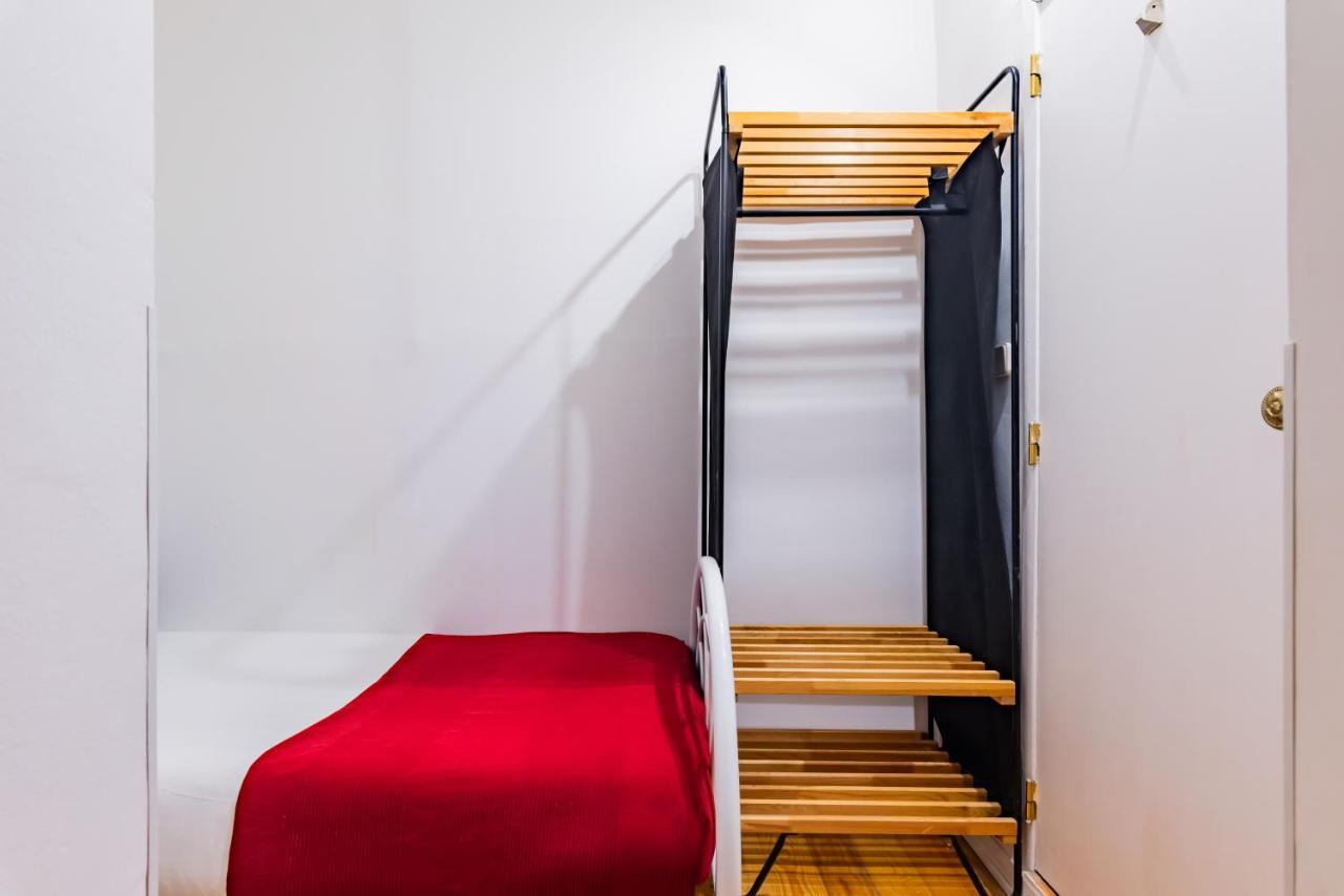 Apartamento 2br At Chiado Historical Heart Of