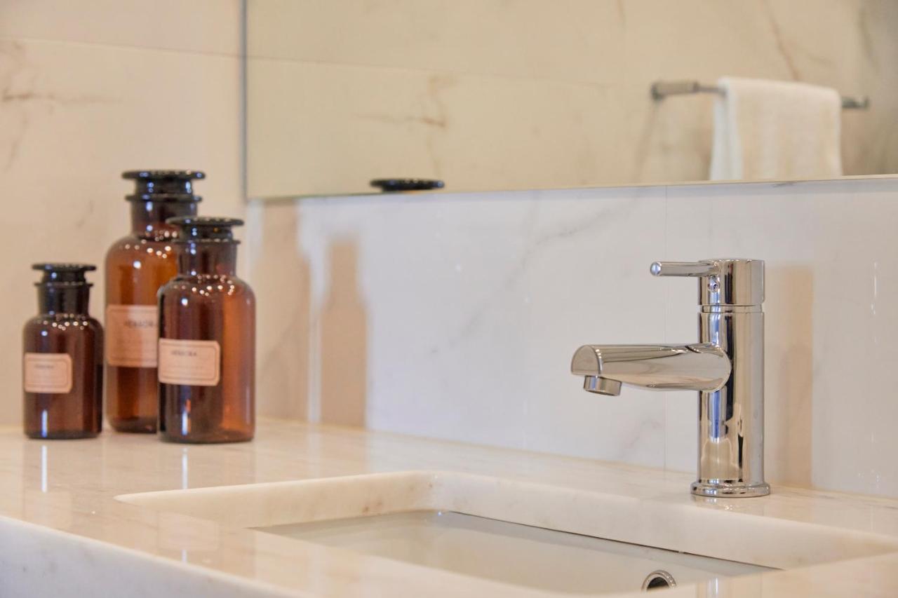 Deluxe At Amazing Prime Location, By Timecooler Apartamento Lisboa