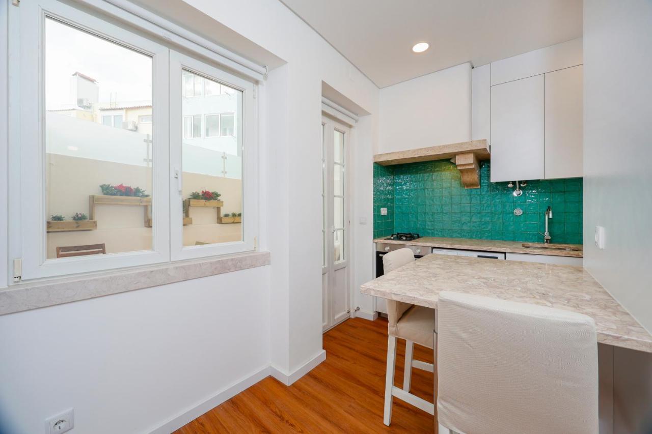 7ti7 Telhal With A Lovely Backyard Apartamento Lisboa