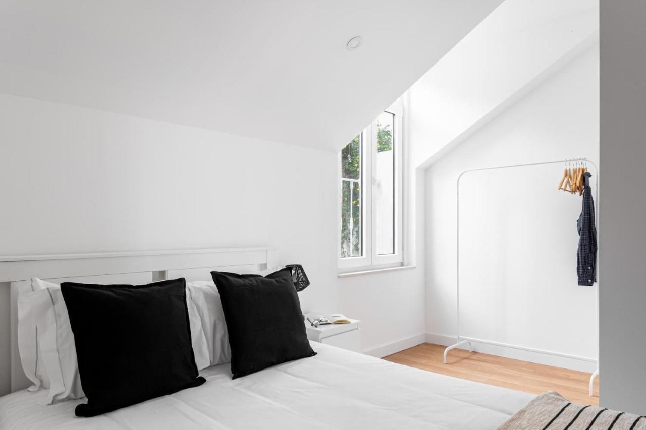 Altido Brand New Elegant With Terraces In Ajuda Apartamento *