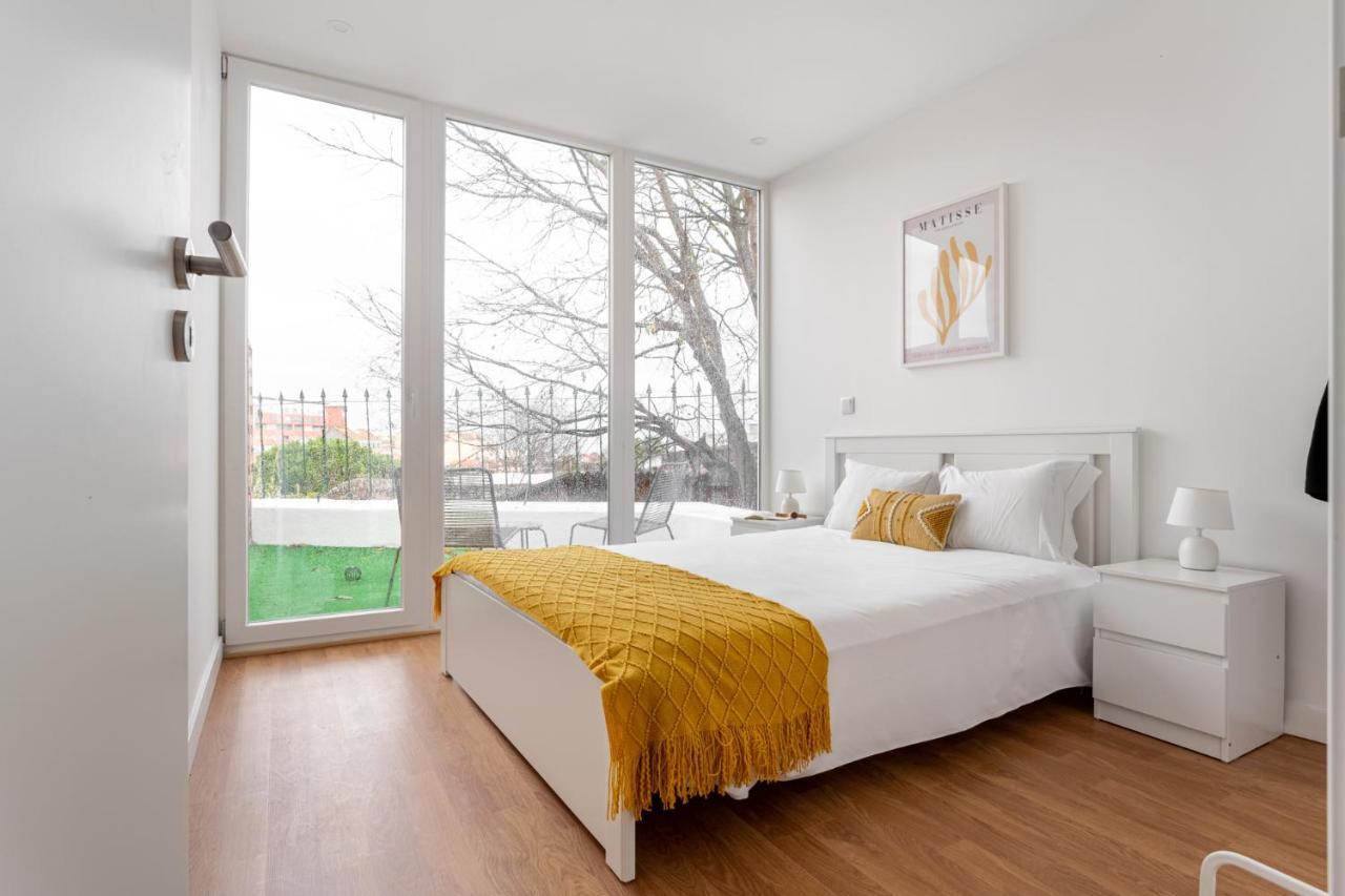 Altido Brand New Elegant With Terraces In Ajuda Apartamento *