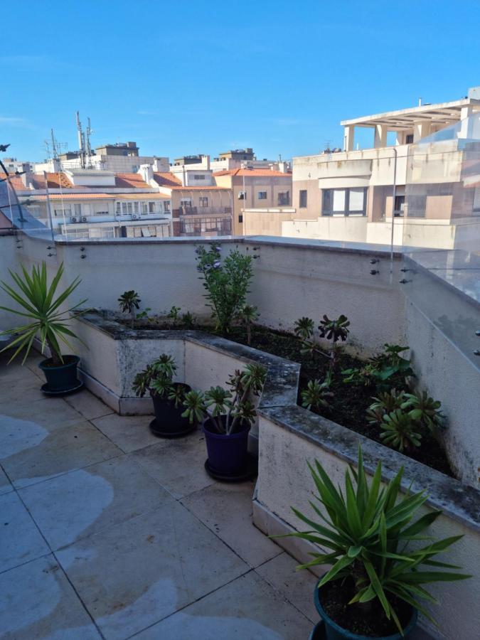 Espacoso Apartamento Junto Ao Metro Lisboa