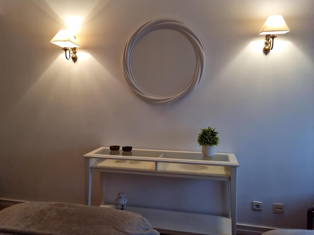 Espacoso Apartamento Junto Ao Metro Apartamento *