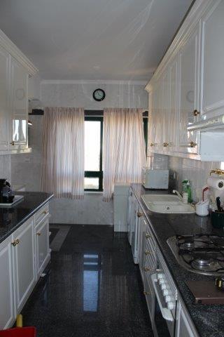 Apartamento Espacoso Apartamento Junto Ao Metro