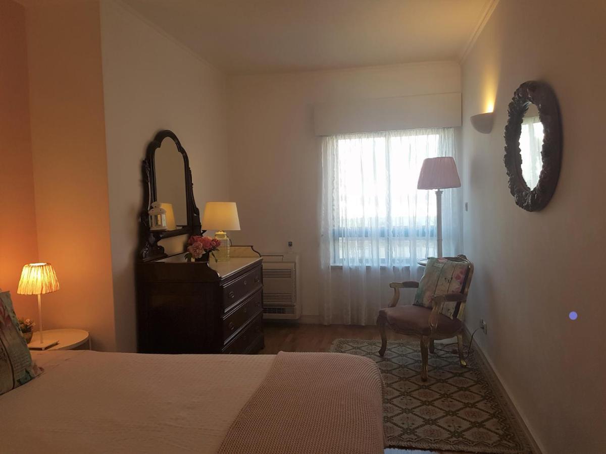 Apartamento Espacoso Apartamento Junto Ao Metro