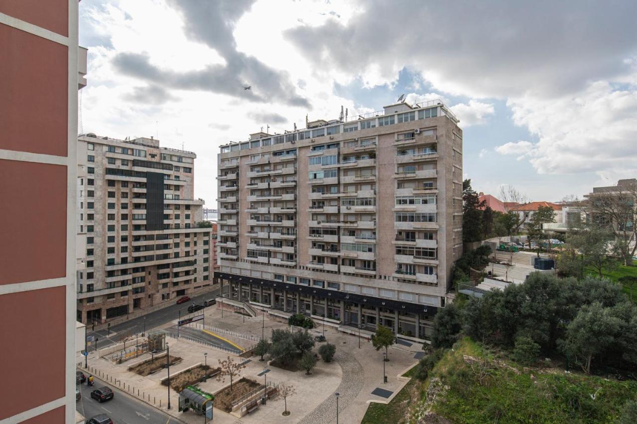 Glamorous 2bdr By Lovelystay Lisboa