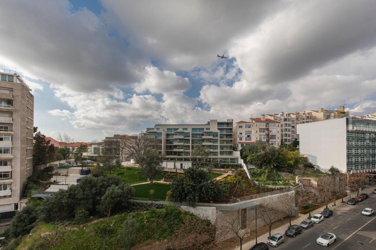 Glamorous 2bdr By Lovelystay Lisboa