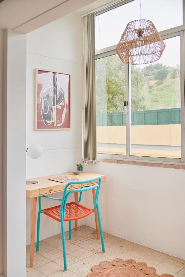 Light-filled & Renovated Apartment, By Timecooler Apartment