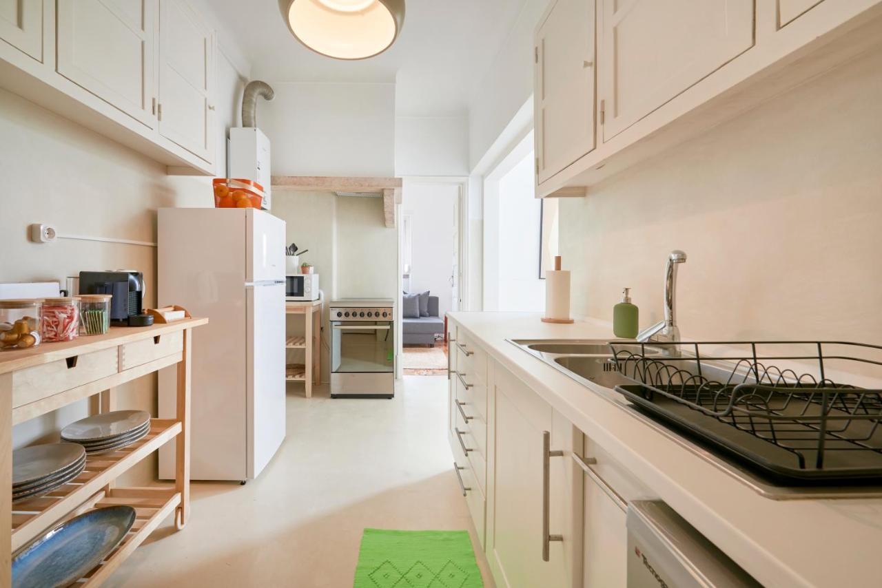 Apartment Light-filled & Renovated Apartment, By Timecooler