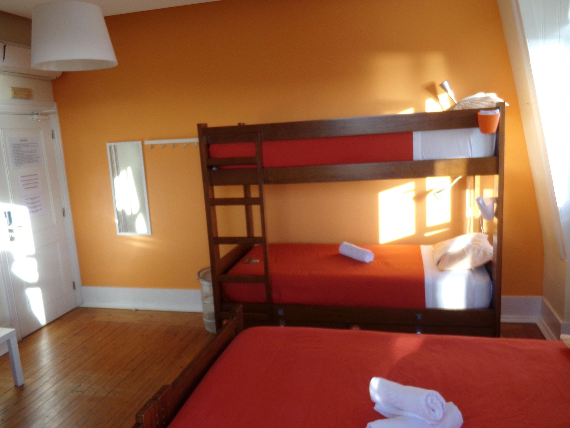 Lisb'on Hostal